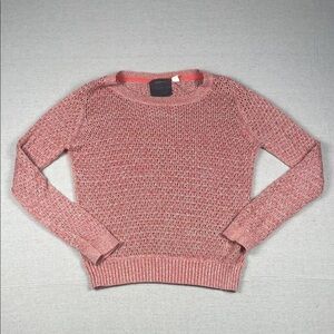 Anthropologie Guinevere Pink and Gold Fitted Sweater
Size: Large